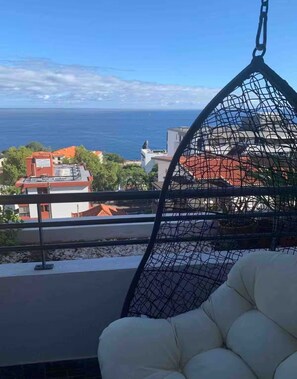 Property grounds - 3 bed flat in Lido, touristic area of Funchal (Funchal)