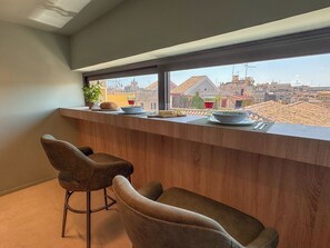 Interior - Juliet Suites I (Catania)