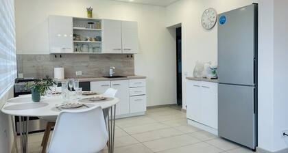 Welcoming 5-bedroom apartment with AC in charming Herceg Novi