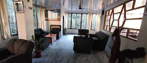 Sala de estar en el lobby