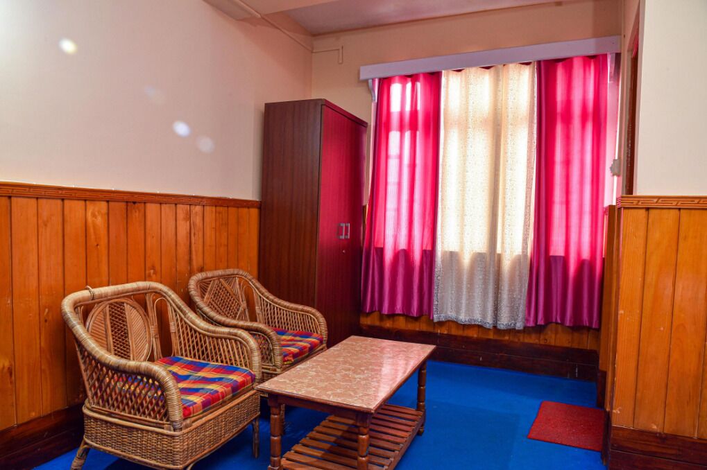 Schreibtisch, kostenloses WLAN