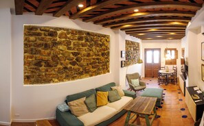 Deluxe Double Room, 1 King Bed, City View | Living area - La Casa del Risco Zahara (Zahara de la Sierra)