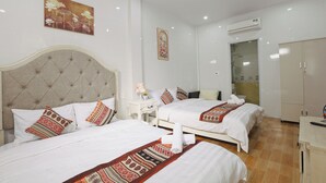 Family Room, Penyaman udara, Courtyard View | Wi-fi percuma 