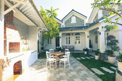 HUE SILK HOMESTAY