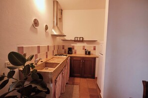 Private kitchen - Belvedere Apartment - Peacock Farmhouse (Castiglione della Pescaia)