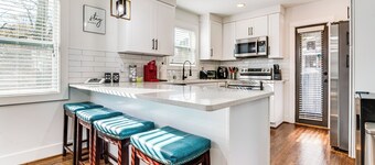 Fenced Backyard! West ATL Home Near Mercedes-benz