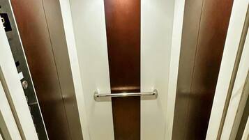 Elevator