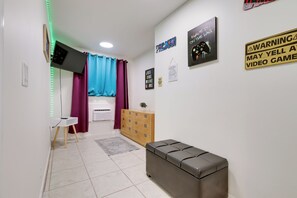 Apartment (2 Bedrooms) | Interior - 1/2 Mi to St. Lucie River: Treasure Coast Home (Stuart)