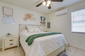 Apartment (2 Bedrooms) | Interior - 1/2 Mi to St. Lucie River: Treasure Coast Home (Stuart)