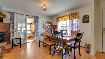 Rumah (4 Bedrooms) | Interior