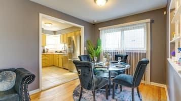 Nhà (4 Bedrooms) | Nội thất