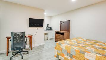 Apartment (0 Bedroom) | Front of property