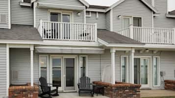 Apartemen (2 Bedrooms) | Bagian depan properti