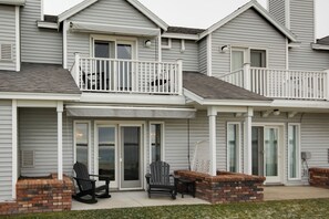 Apartemen (2 Bedrooms) | Bagian depan properti