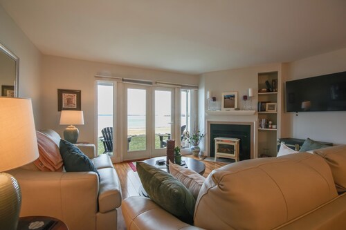 Stunning Views & Beach Access: Plattsburgh Getaway
