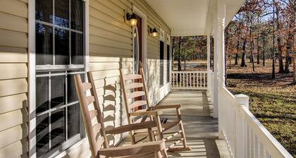 Waterfall Hikes: Secluded Mtn Retreat in Pikeville