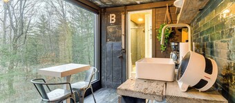 Secluded Red River Gorge Cabin w/ Rooftop Deck!