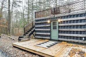 Interior - Secluded Red River Gorge Cabin w/ Rooftop Deck! (Campton)