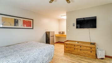 Apartment (0 Bedroom) | Interior
