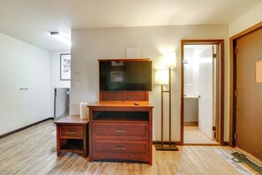 Apartment (0 Bedroom) | Bahagian dalam