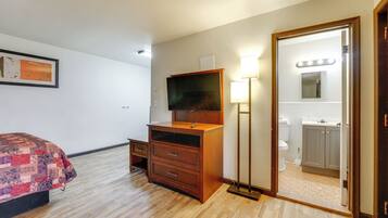 Apartment (0 Bedroom) | Interior