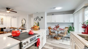 Talo (4 Bedrooms) | Sisätilat