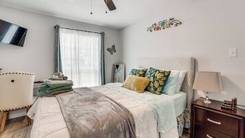 Talo (4 Bedrooms) | Sisätilat
