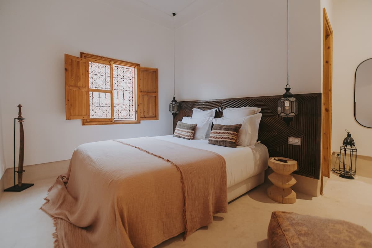 Superior Double Room, City View, Executive Level | In-room safe, free WiFi