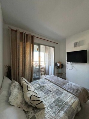 Wi-Fi gratuit, draps fournis