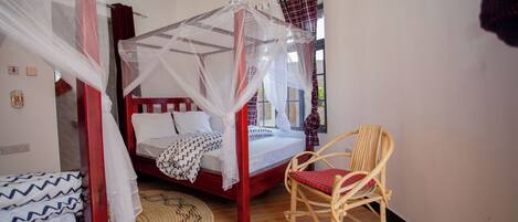 Deluxe Double Room | Iron/ironing board, free WiFi