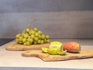Miscellaneous - Juliet Suites II (Catania)