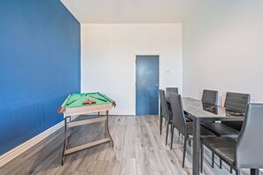 Spielezimmer