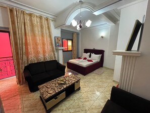 Living area - NGK HOTEL APARTMENT (Bafoussam)