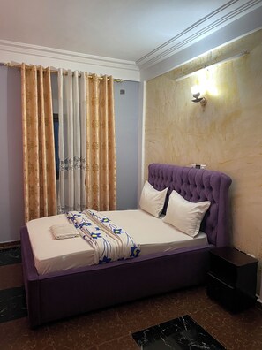 Superior Apartment, Balcony, Lake View | Egyptian cotton sheets, premium bedding, Select Comfort beds - NGK HOTEL APARTMENT (Bafoussam)