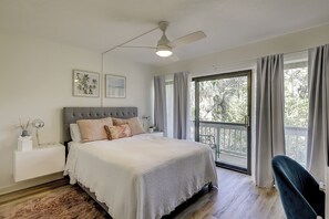 2 Schlafzimmer, Schreibtisch, Bügeleisen/Bügelbrett, Internetzugang