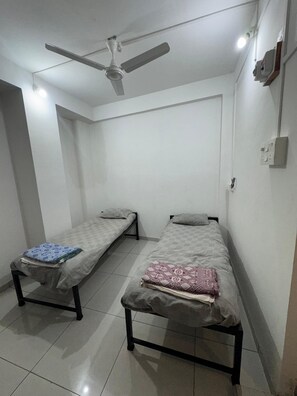 Quarto standard | Espaço de trabalho para notebook