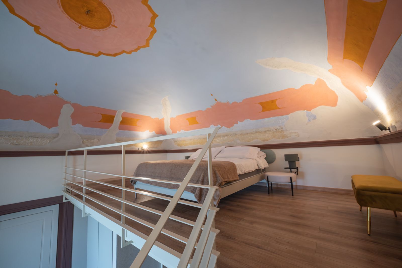 Fer et planche à repasser, lit parapluie, Wi-Fi gratuit, draps fournis