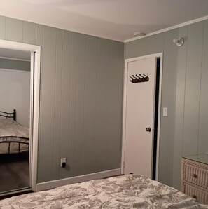 Tabla de planchar con plancha y wifi 