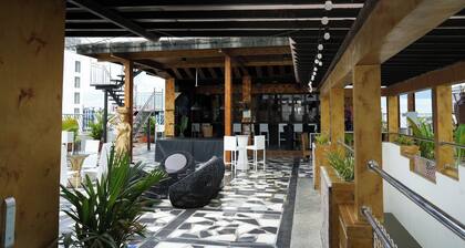 Large 1-Bedroom at Kandi Tower 1 with Free Gym & Pools