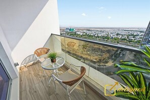 Property grounds - Luxury 2BR Dubai Hills Near Mall By Deleguest (دبي)