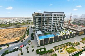 Exterior - Luxury 2BR Dubai Hills Near Mall By Deleguest (دبي)