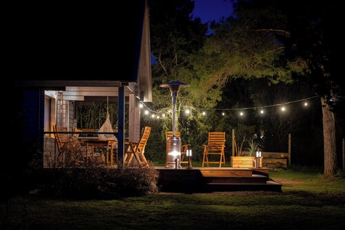 Far from mass tourism, cosy nature cottage in Hiiumaa