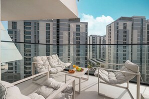 Exterior - Binghatti Phantom Suites by Hostiva (Dubai)