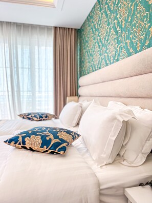 Basic-Doppelzimmer, Balkon, Strandblick | Zimmersafe, Verdunkelungsvorhänge, kostenloses WLAN, Bettwäsche