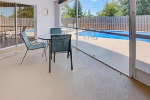 Pool - 3 Bed, 2 Bath Home, w/Heated Pool in East Naples; Near Pickleball, Sugden Park (Naples)