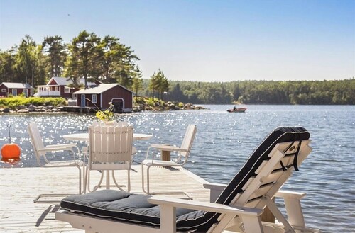 Beautiful accommodation with its own beach by the sea in the Hudiksvall archipelago