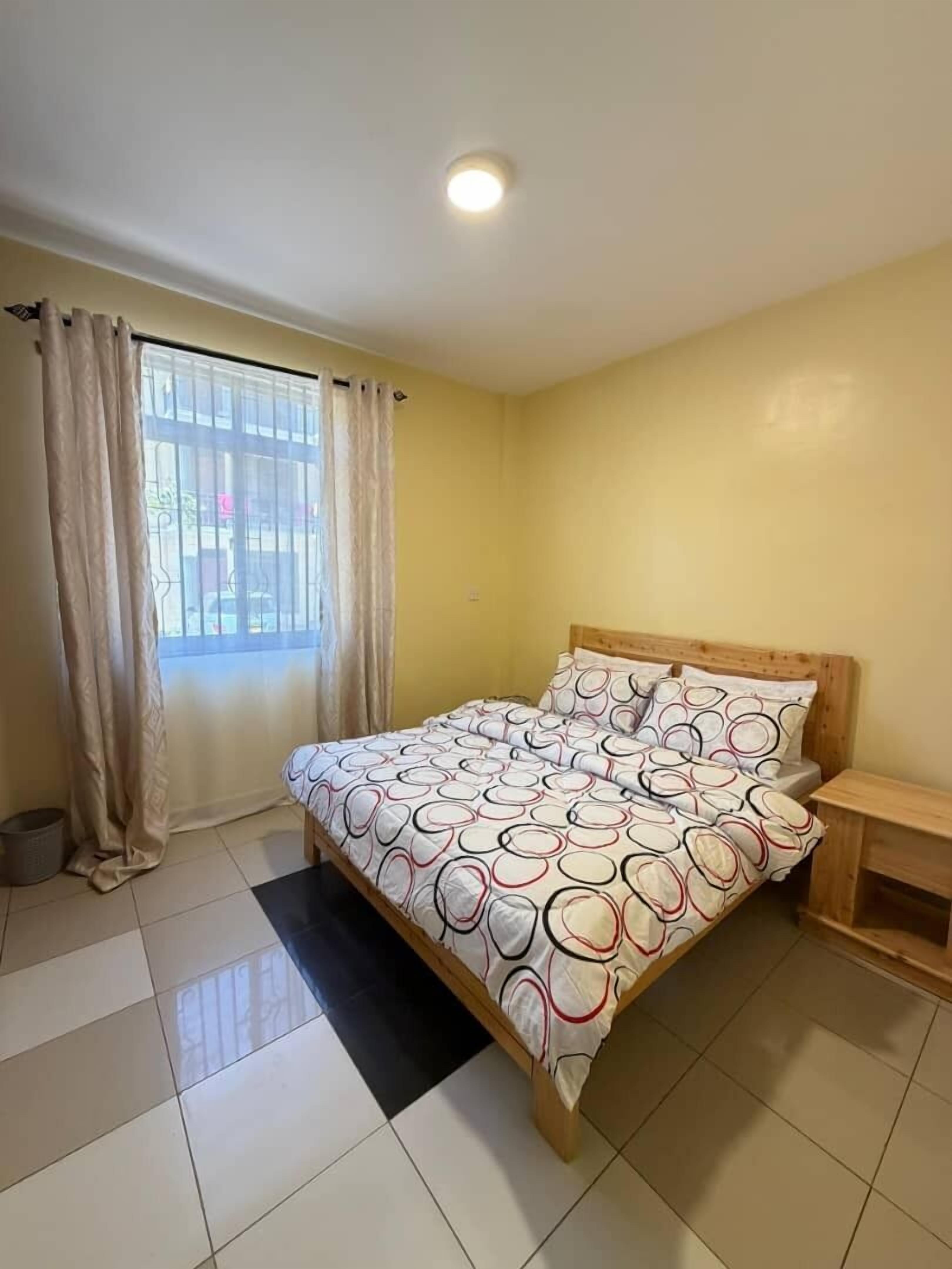 Phòng đôi Senior, quang cảnh vườn | Két bảo mật tại phòng, bàn, khu vực làm việc phù hợp cho laptop 