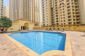 Pool - Designer 2Bedroom in Rimal near to JBR Beach (Jumeirah Beach Residence ( JBR))