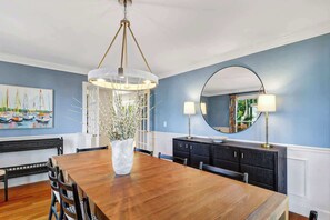 Dining - Harbour Town Luxury w/ Private Pool (Hilton Head Island)
