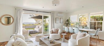 Oceanfront Luxury, Beach Access, Clear Views, Spa, Steam Shower, Enclosed Yards,